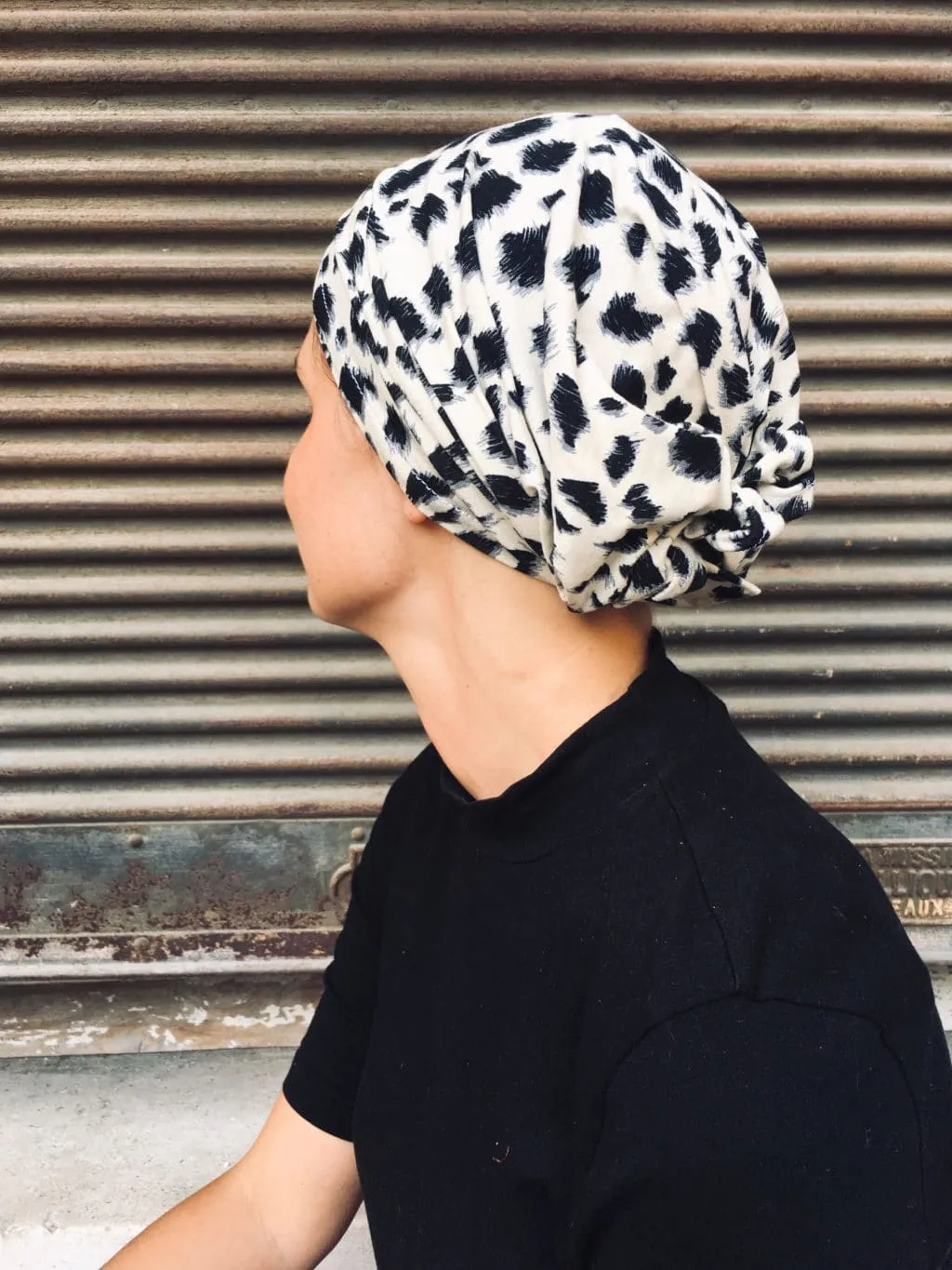 Headwear for chemotherapy and alopecia Fauve