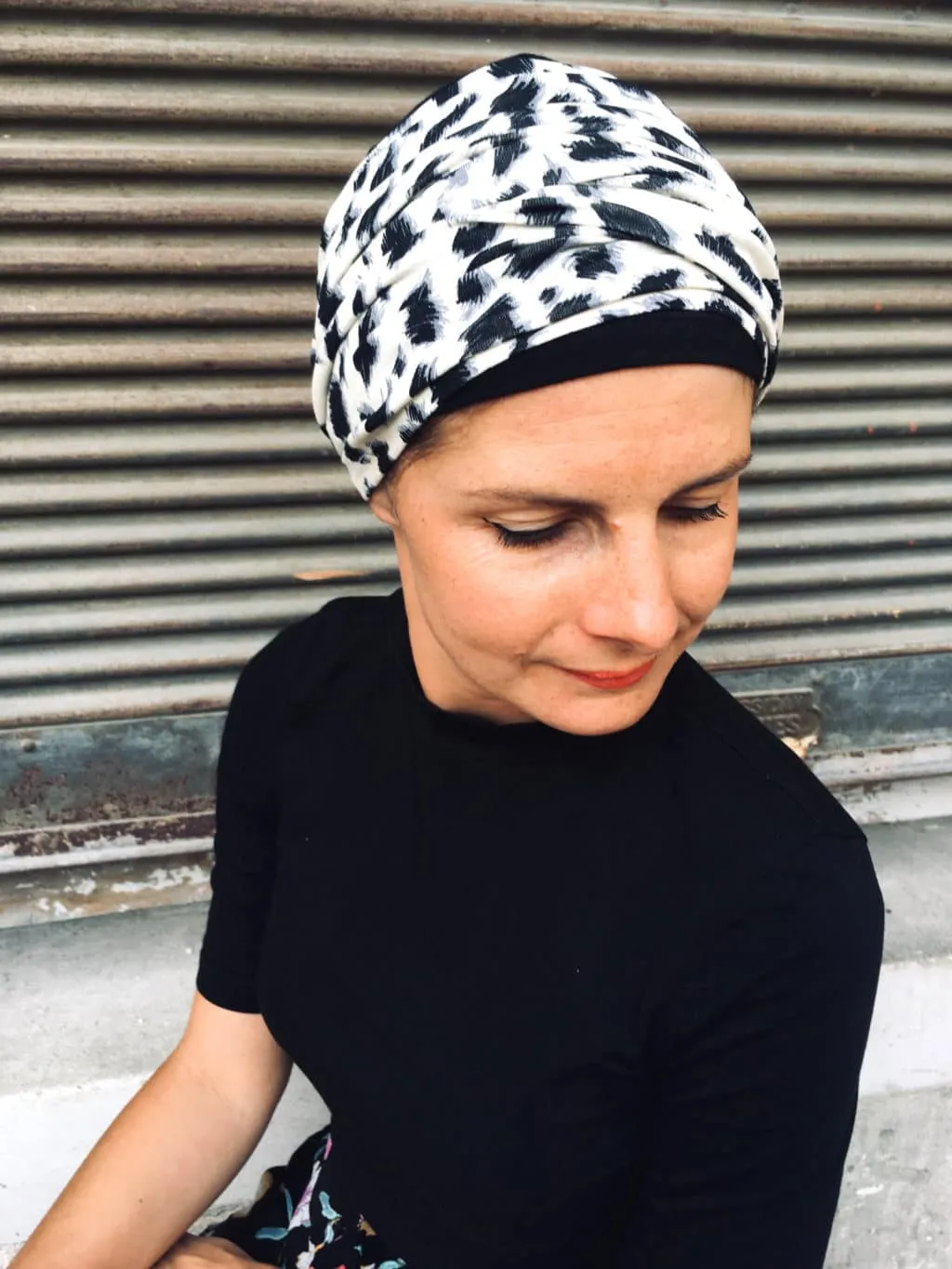 Headwear for chemotherapy and alopecia Fauve