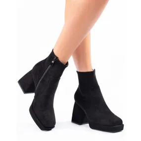 Black women's boots on a wide black pole SheLovet in black