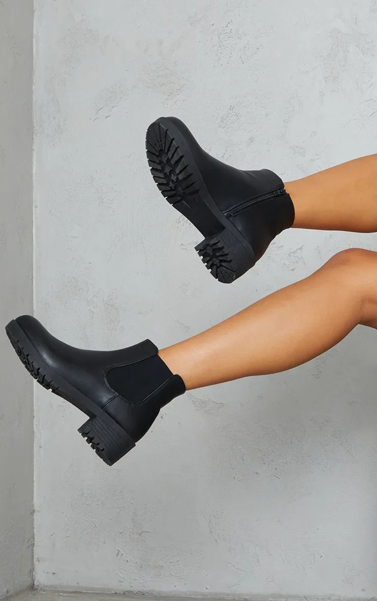 Bottines chelsea rondes en PU noir