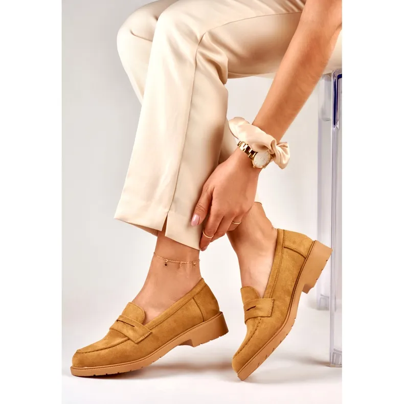 Chaussures femme en daim caramel brun