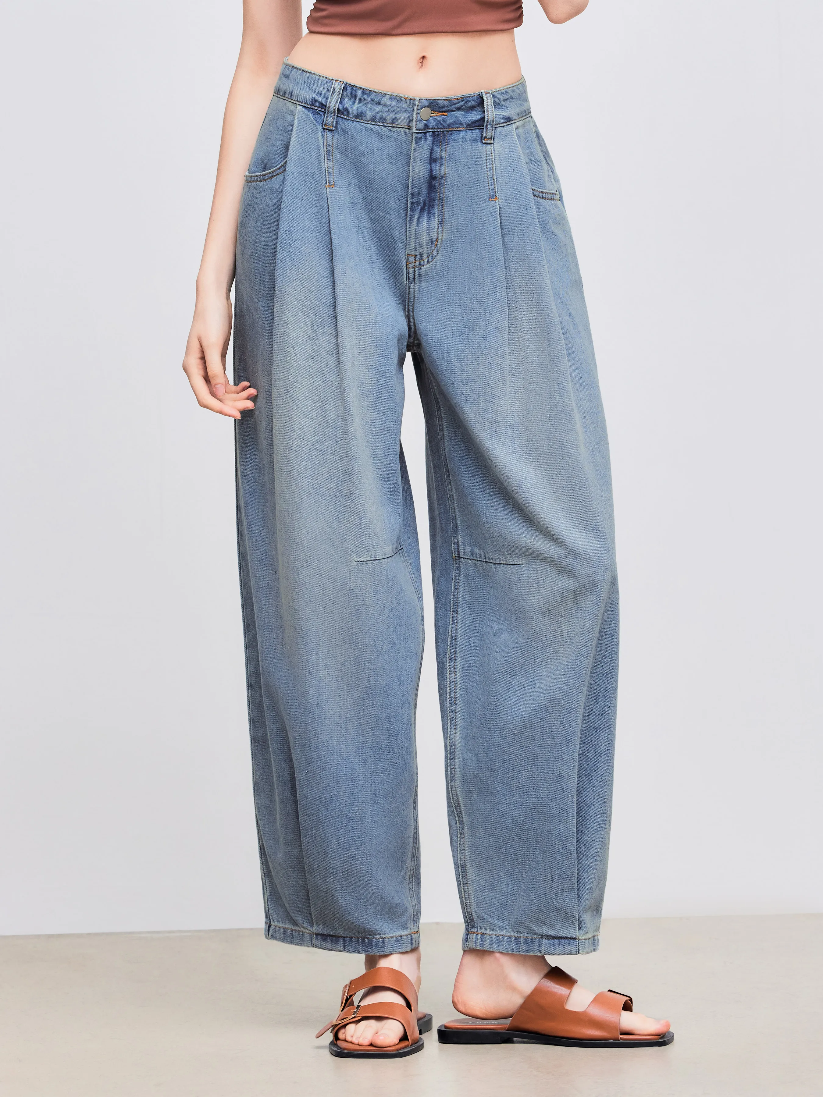 Jeans Cider in denim with mid-rise waist and solid pockets, barrel cut.