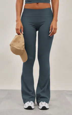 Pantalon de yoga flare Sculpt bleu nuit à taille haute