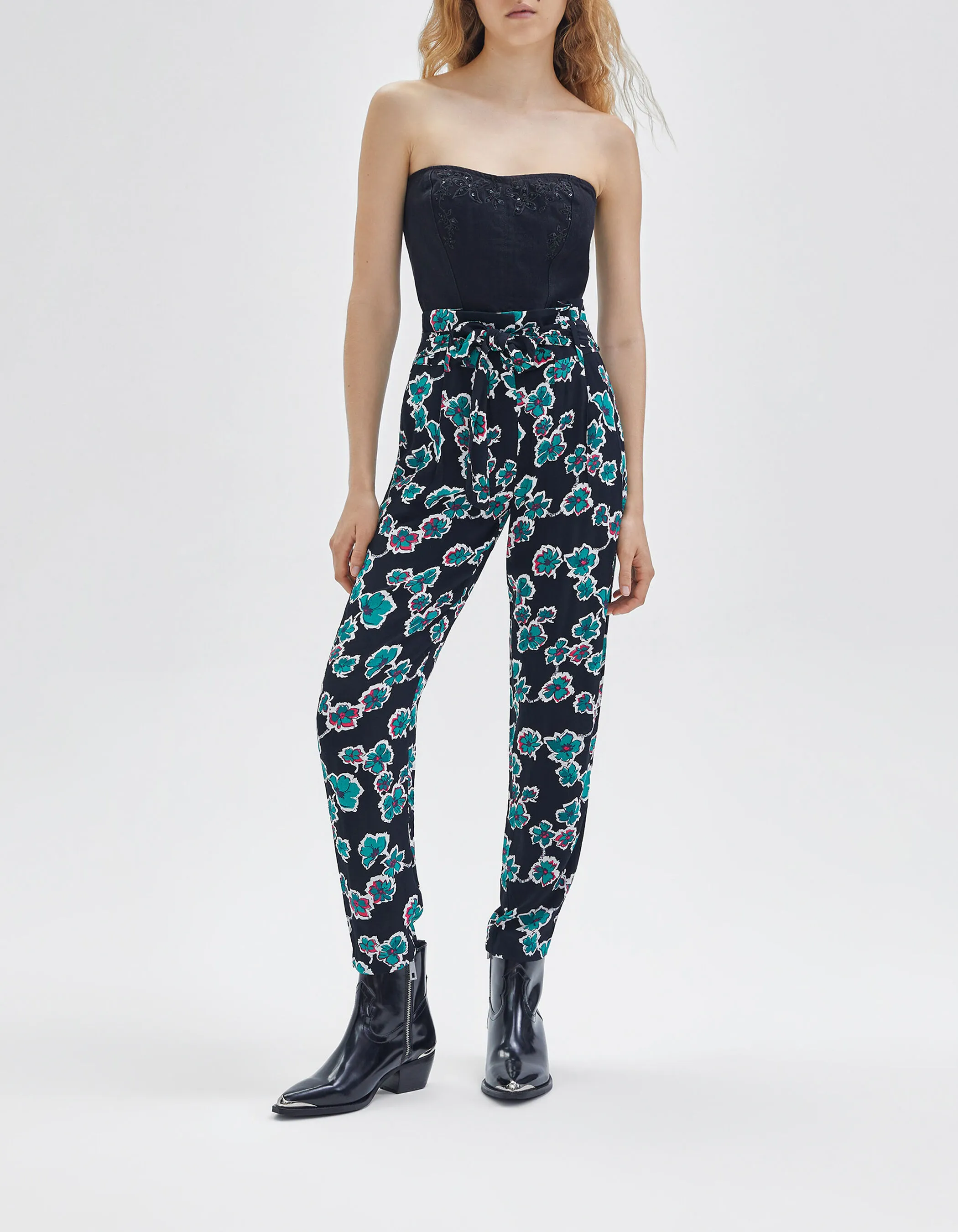 Maxi floral black maxi pants with belt for women.