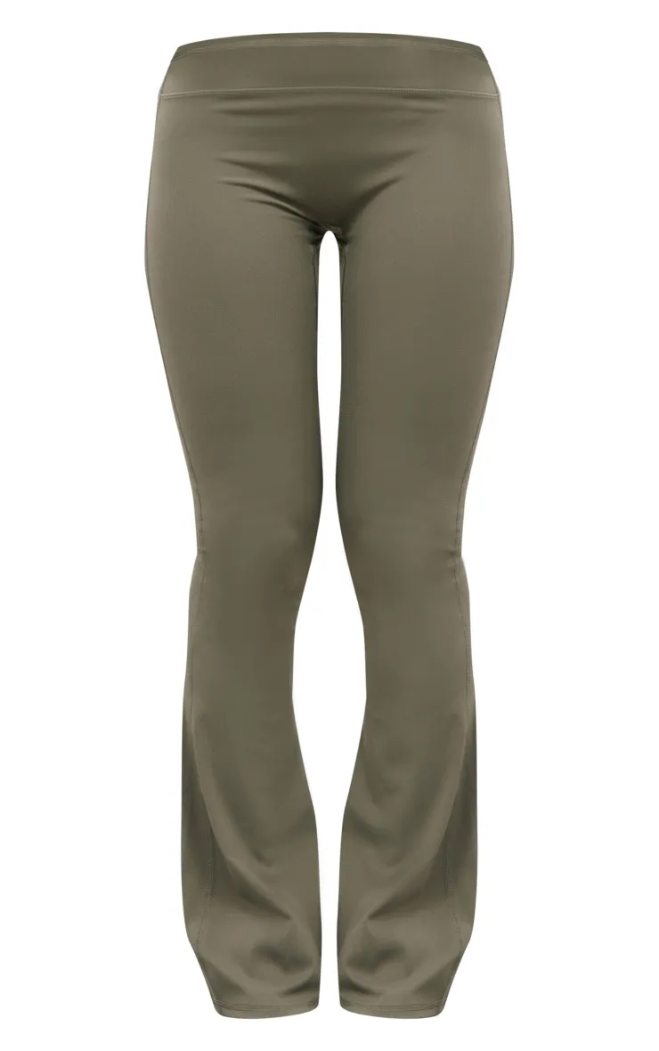 PRETTYLITTLETHING Pantalon de yoga flare en Sculpt vert olive à taille haute