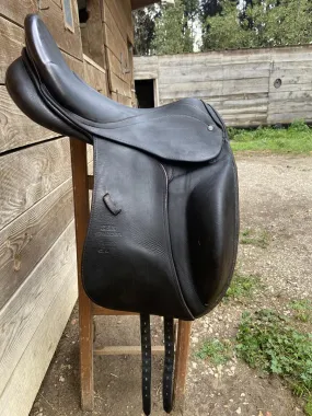 Stubben dressage saddle