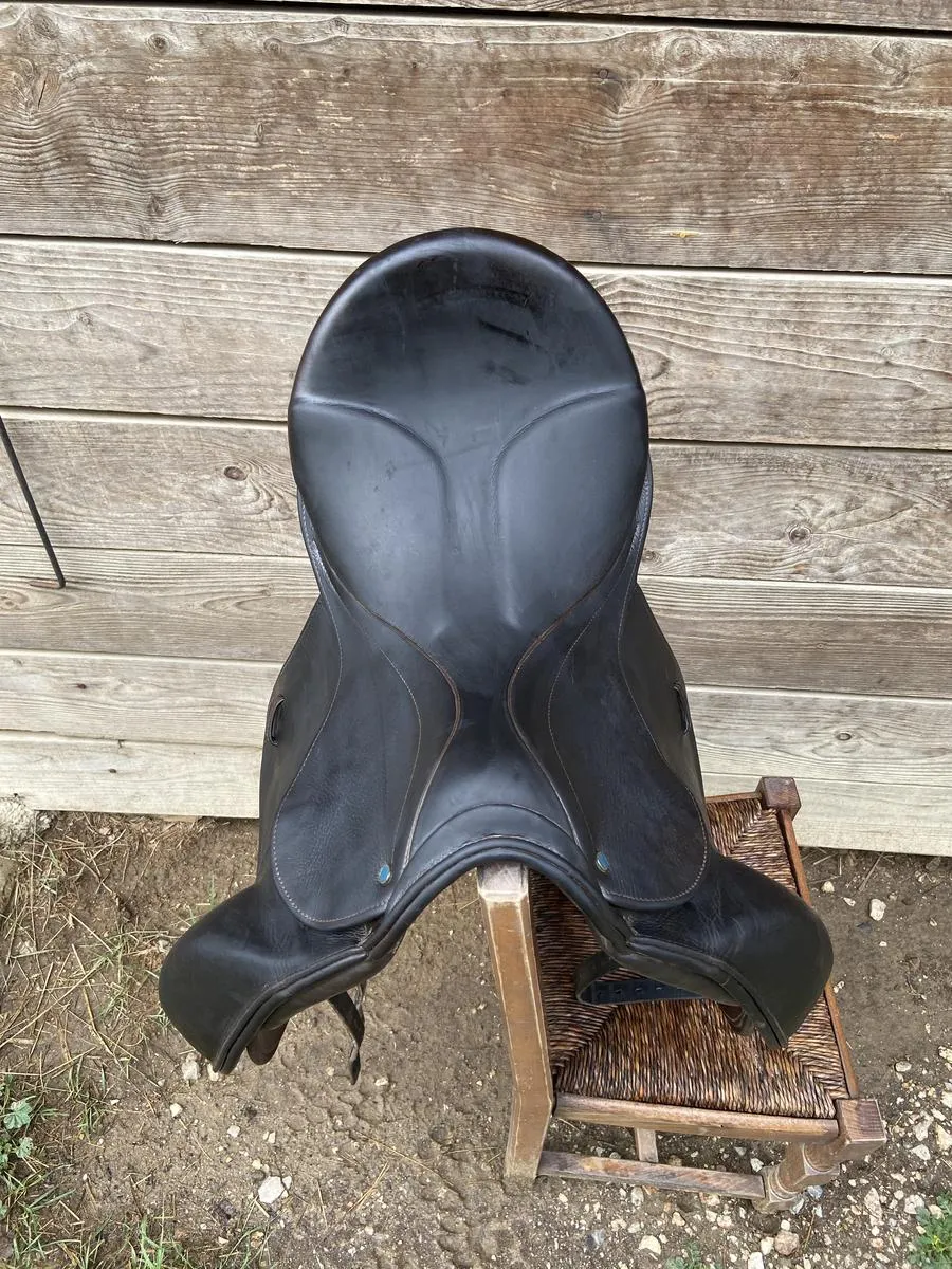 Stubben dressage saddle