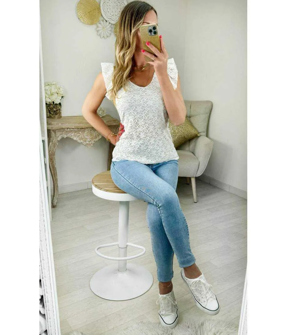 lace white top