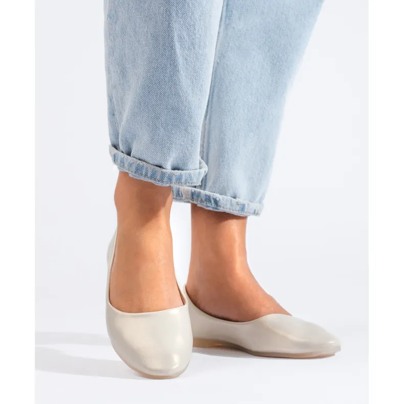 Women's Beige Ballet Flats in Vegan Leather by Shelovet